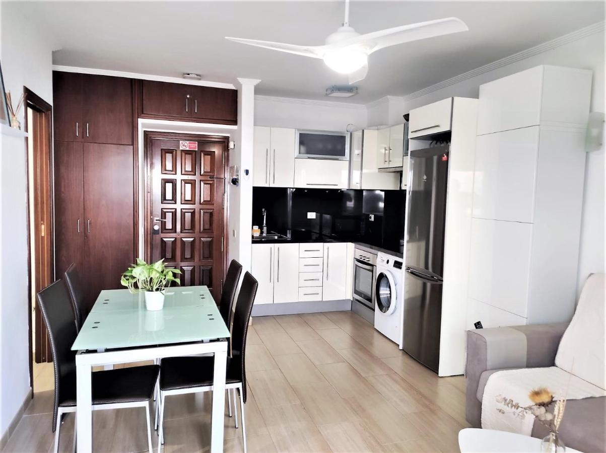 Sunshine Apartment Los Cristianos Los Cristianos  Exterior photo